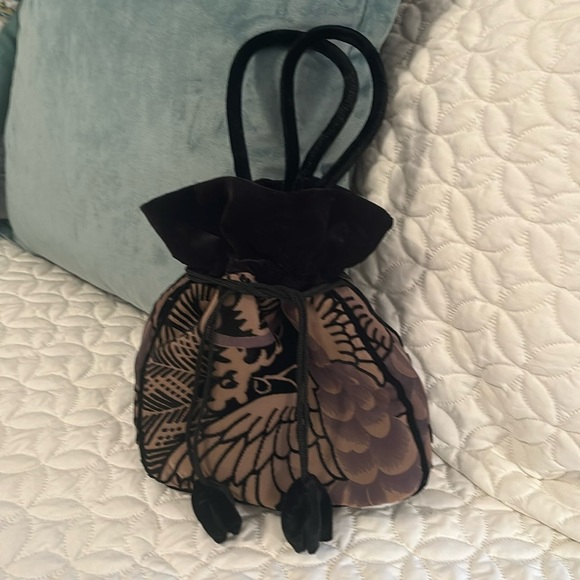 J&X NY Velvet Pouch Handbag in Black and Brown and Drawstring Closure - Picture 1 of 10